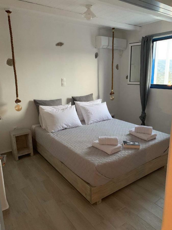 Parian White Luxury Apartments Parikia  Exterior photo